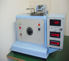 Repeated bending fatigue testing machine